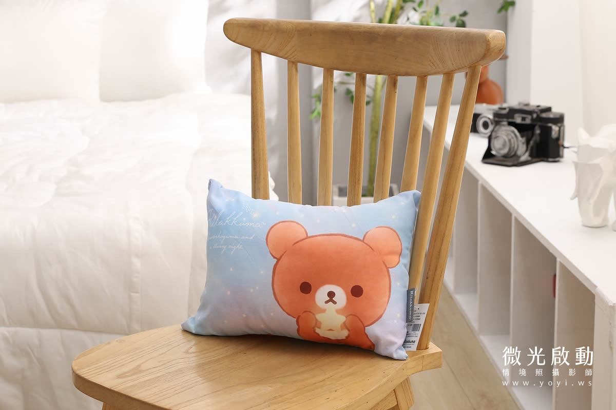 抱枕商品攝影｜童趣插畫風格抱枕木質調情境攝影｜床的嫁紗 31