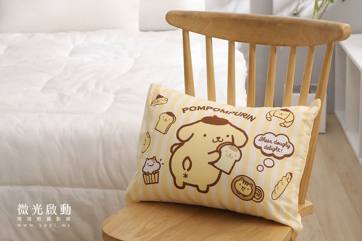 抱枕商品攝影｜童趣插畫風格抱枕木質調情境攝影｜床的嫁紗 41