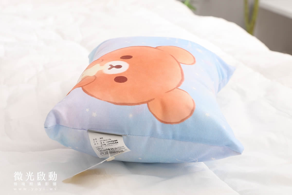 抱枕商品攝影｜童趣插畫風格抱枕木質調情境攝影｜床的嫁紗 49