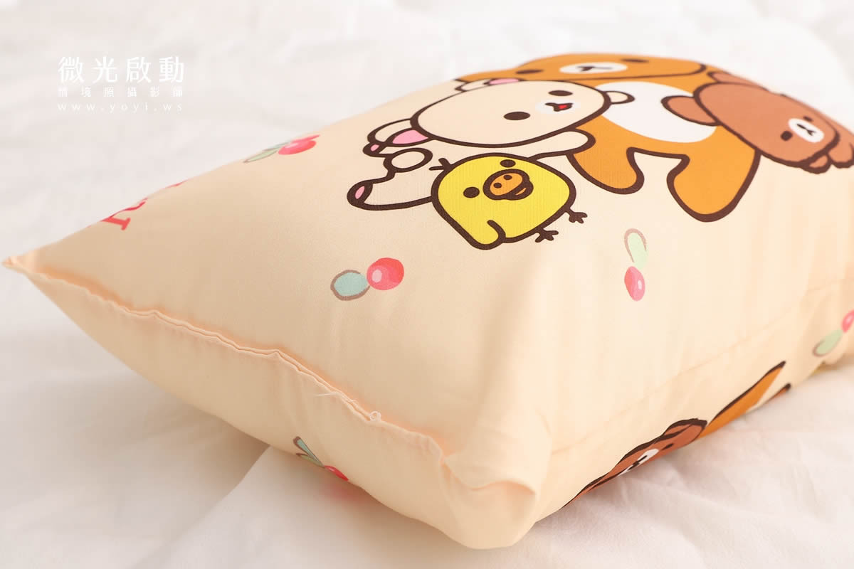 抱枕商品攝影｜童趣插畫風格抱枕木質調情境攝影｜床的嫁紗 57