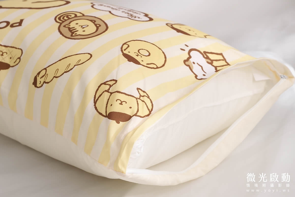 抱枕商品攝影｜童趣插畫風格抱枕木質調情境攝影｜床的嫁紗 61