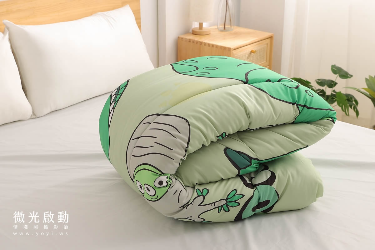 卡通聯名寢具攝影｜角落生物圖騰暖暖被情境攝影｜床的嫁紗 41
