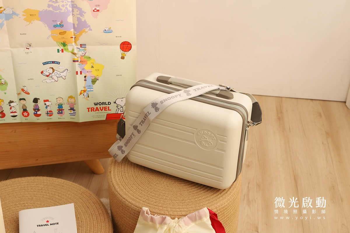 卡通聯名寢具攝影｜史努比圖騰藍色床包模特兒居家情境攝影｜銘詳 13