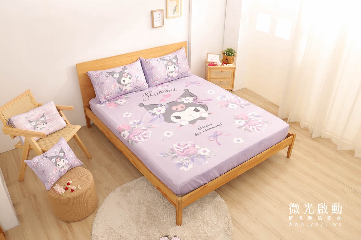 卡通聯名寢具攝影｜史努比圖騰藍色床包模特兒居家情境攝影｜銘詳 77