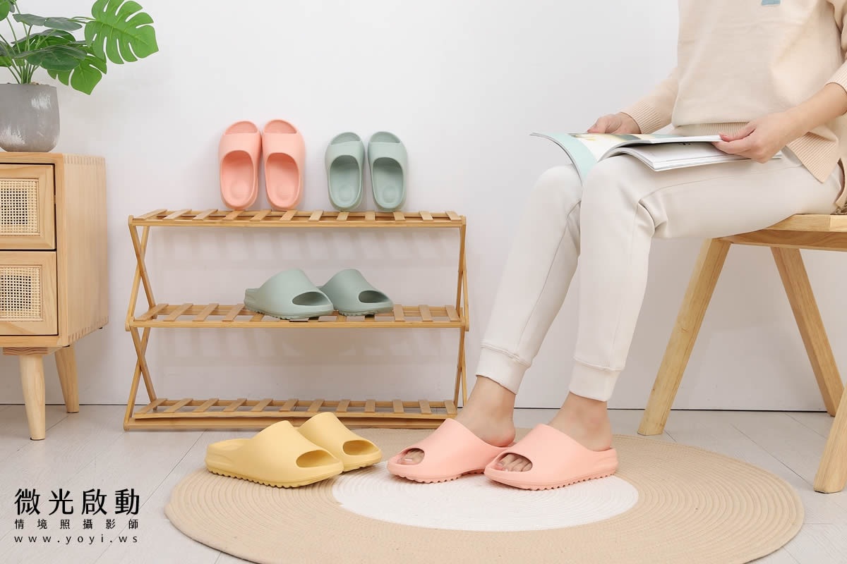 服飾配件商品攝影｜多色系居家拖鞋與包包生活感情境攝影｜太松鞋業 5