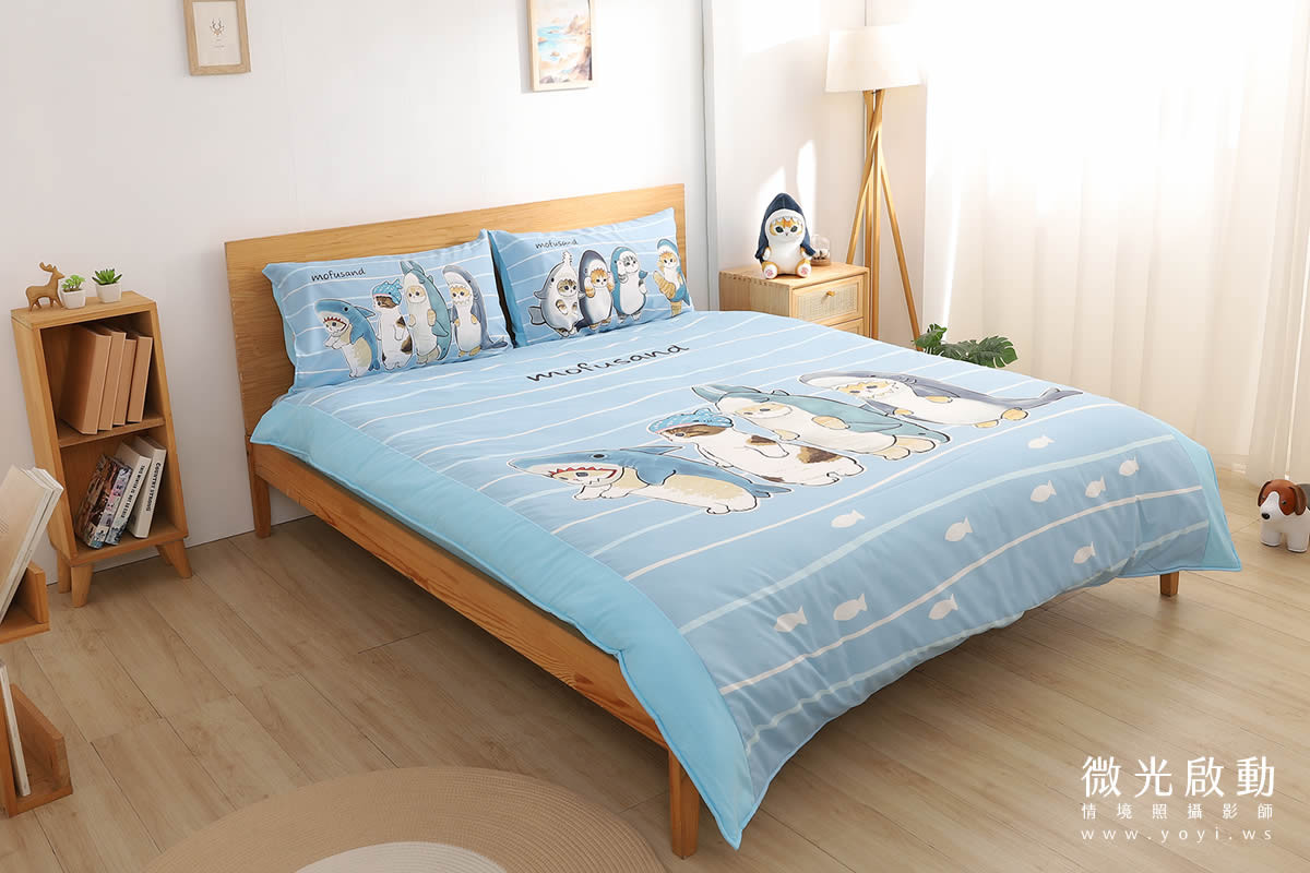 卡通聯名寢具攝影｜mofusand 鯊魚貓咪藍色床包情境攝影｜床的嫁紗 5