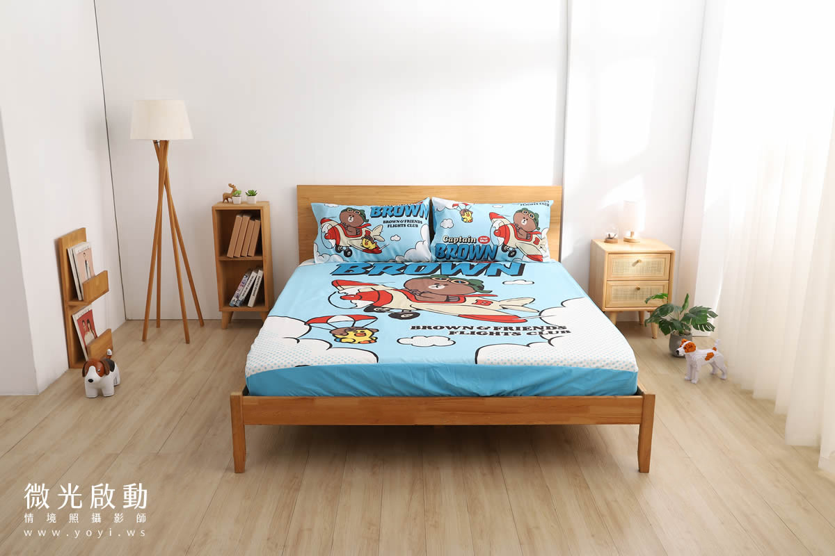 卡通聯名寢具攝影｜角落生物溫暖甜夢雙人床包情境攝影｜銘詳國際有限公司 1