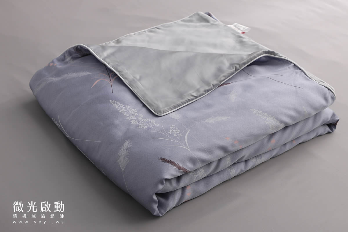 品牌羽絨被攝影｜合隆羽藏粉色輕柔羽絨被模特兒情境攝影｜合隆羽藏 121