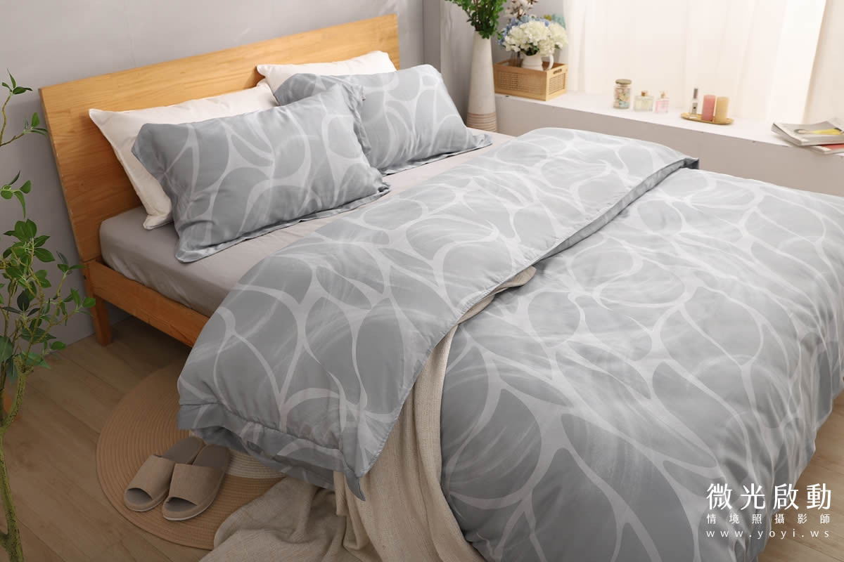 寢具商品攝影｜藍色沉穩圖騰雙人床包組情境攝影｜愛利斯寢具 73