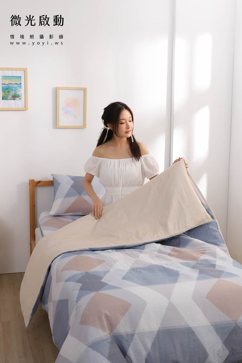 寢具商品攝影｜水藍色單人床包組模特兒情境攝影｜蓓爾國際 53