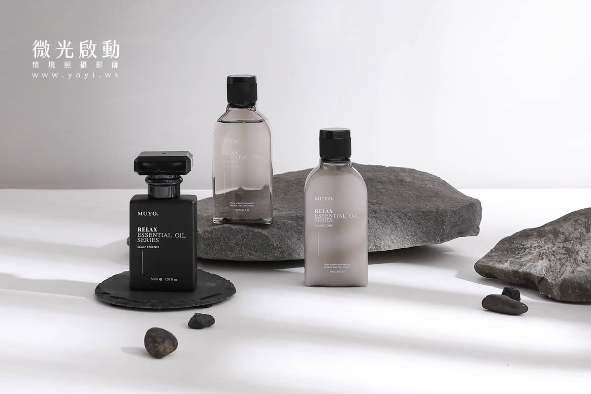 洗髮用品攝影｜深色質感洗髮精與提袋純淨視覺攝影｜葳肯髮粧 47