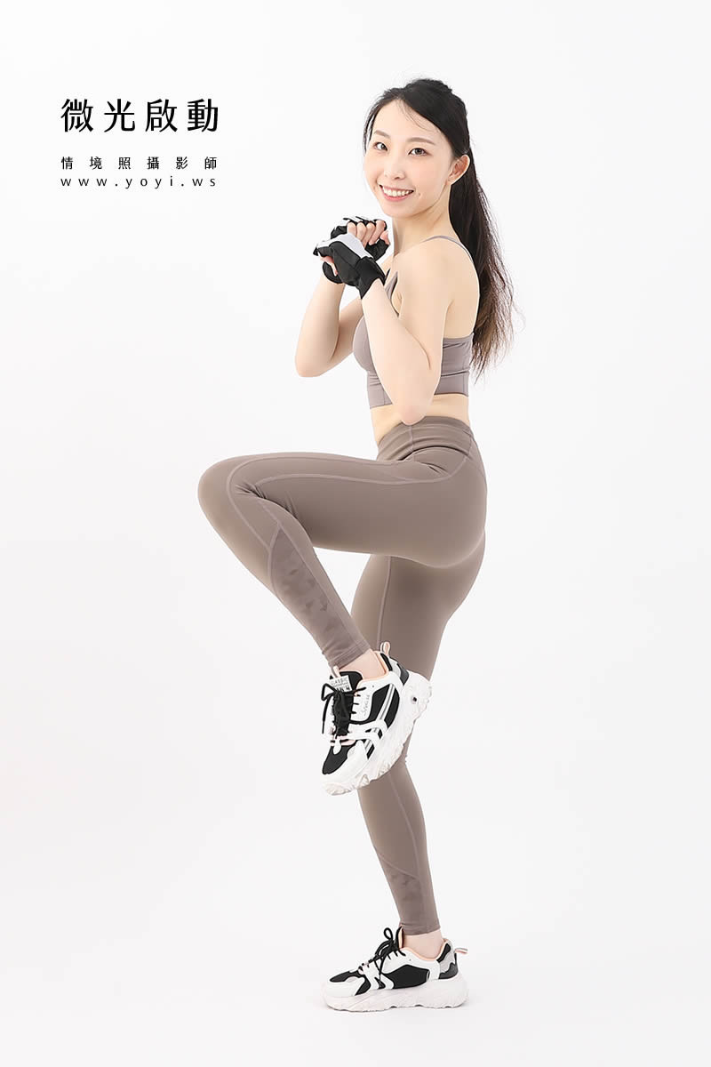 機能穿戴商品攝影｜石墨烯恢復套模特兒居家情境攝影｜群彥 7