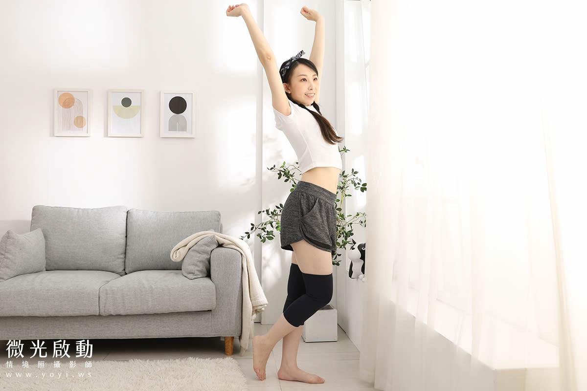機能穿戴商品攝影｜石墨烯恢復套模特兒居家情境攝影｜群彥 111