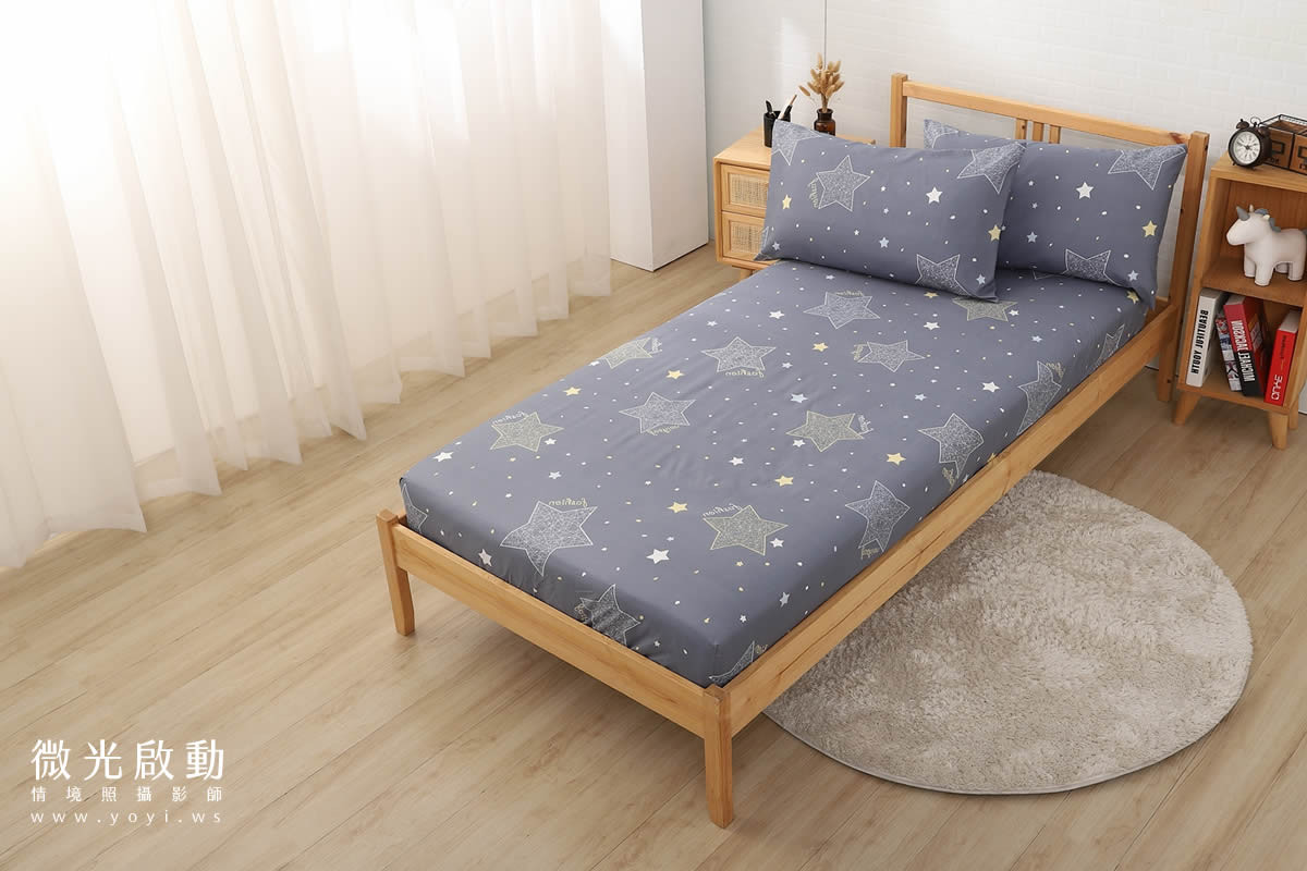 夏季寢具攝影｜藍色童趣圖騰單人床包與涼蓆情境攝影｜宜立固才 31