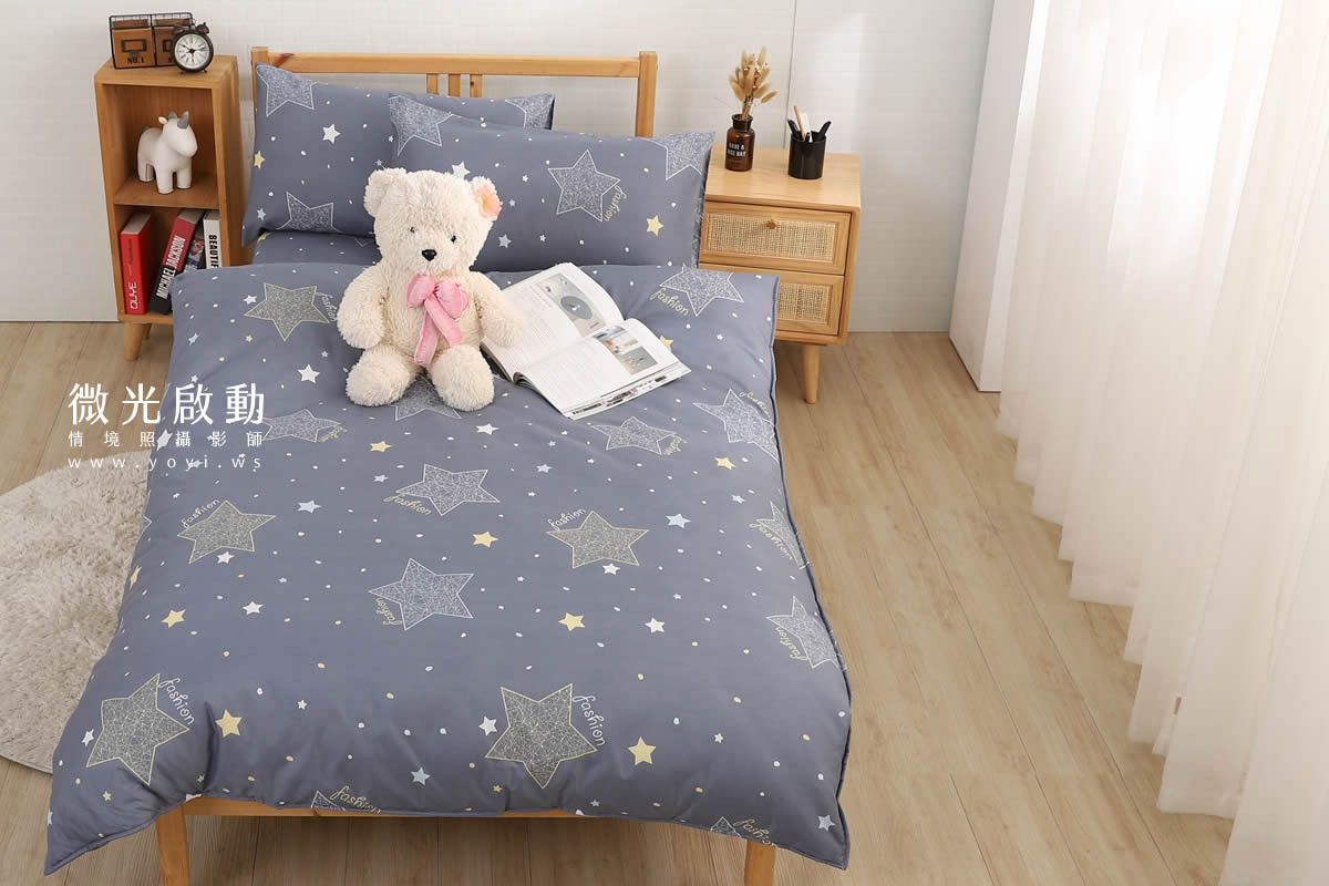 夏季寢具攝影｜藍色童趣圖騰單人床包與涼蓆情境攝影｜宜立固才 39