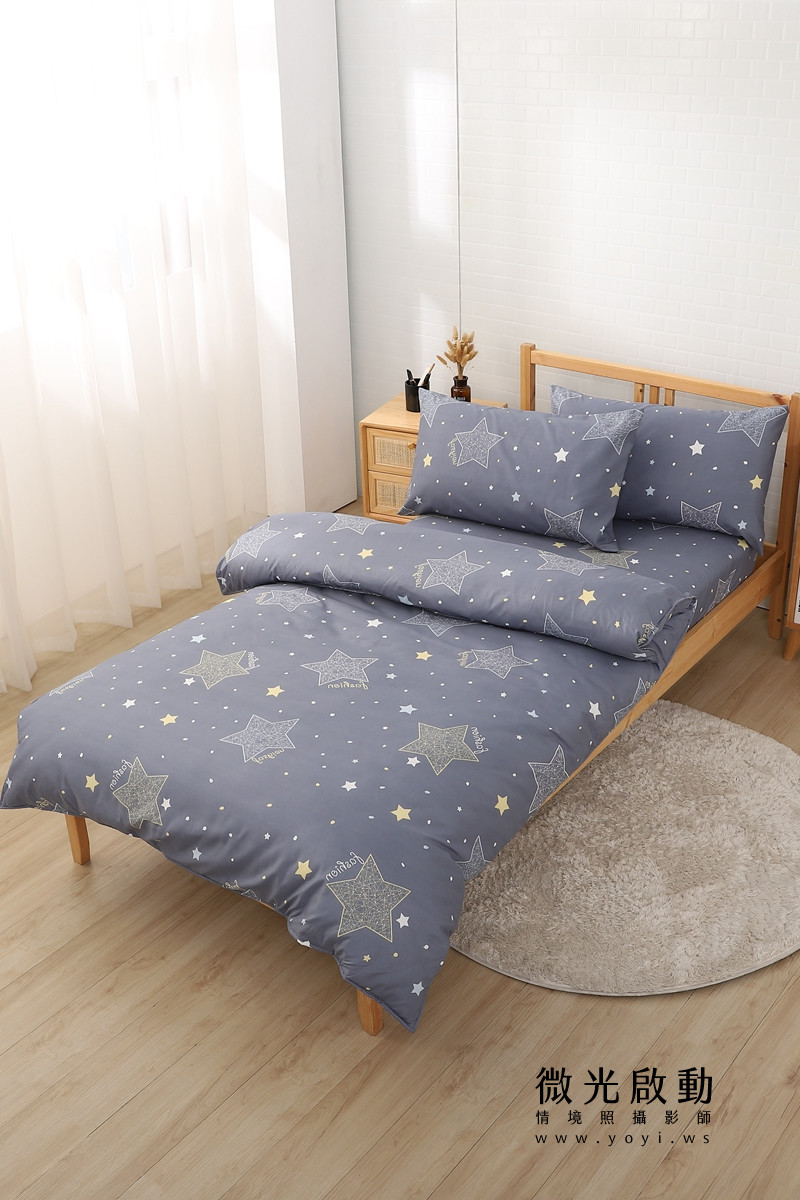 夏季寢具攝影｜藍色童趣圖騰單人床包與涼蓆情境攝影｜宜立固才 47