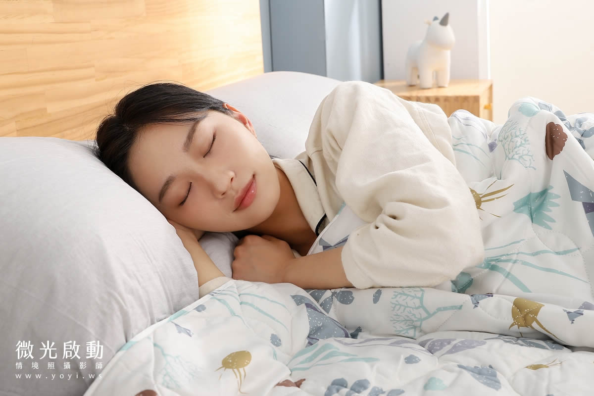寢具商品攝影｜智靈捷機能床墊與寢具模特兒情境攝影｜智靈捷 37