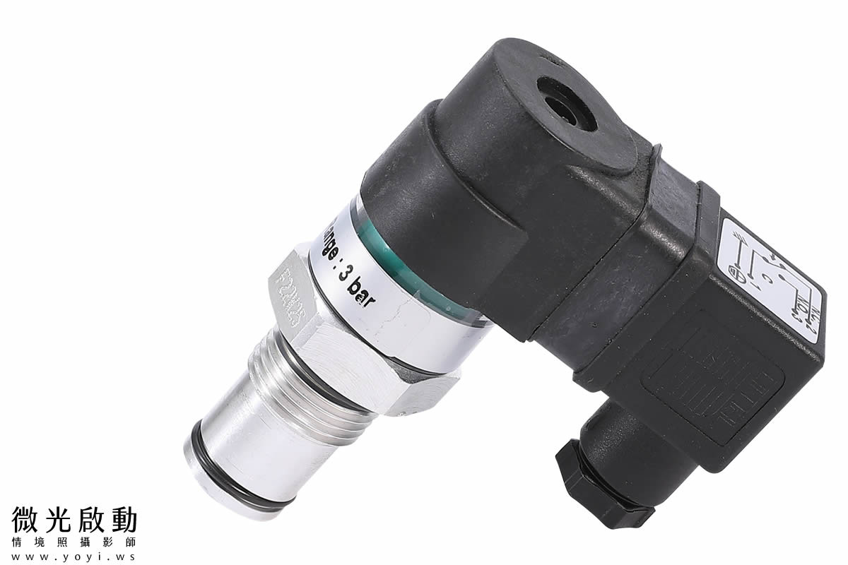 工業儀器攝影｜金屬機械設備高解析白底去背攝影｜申記 3