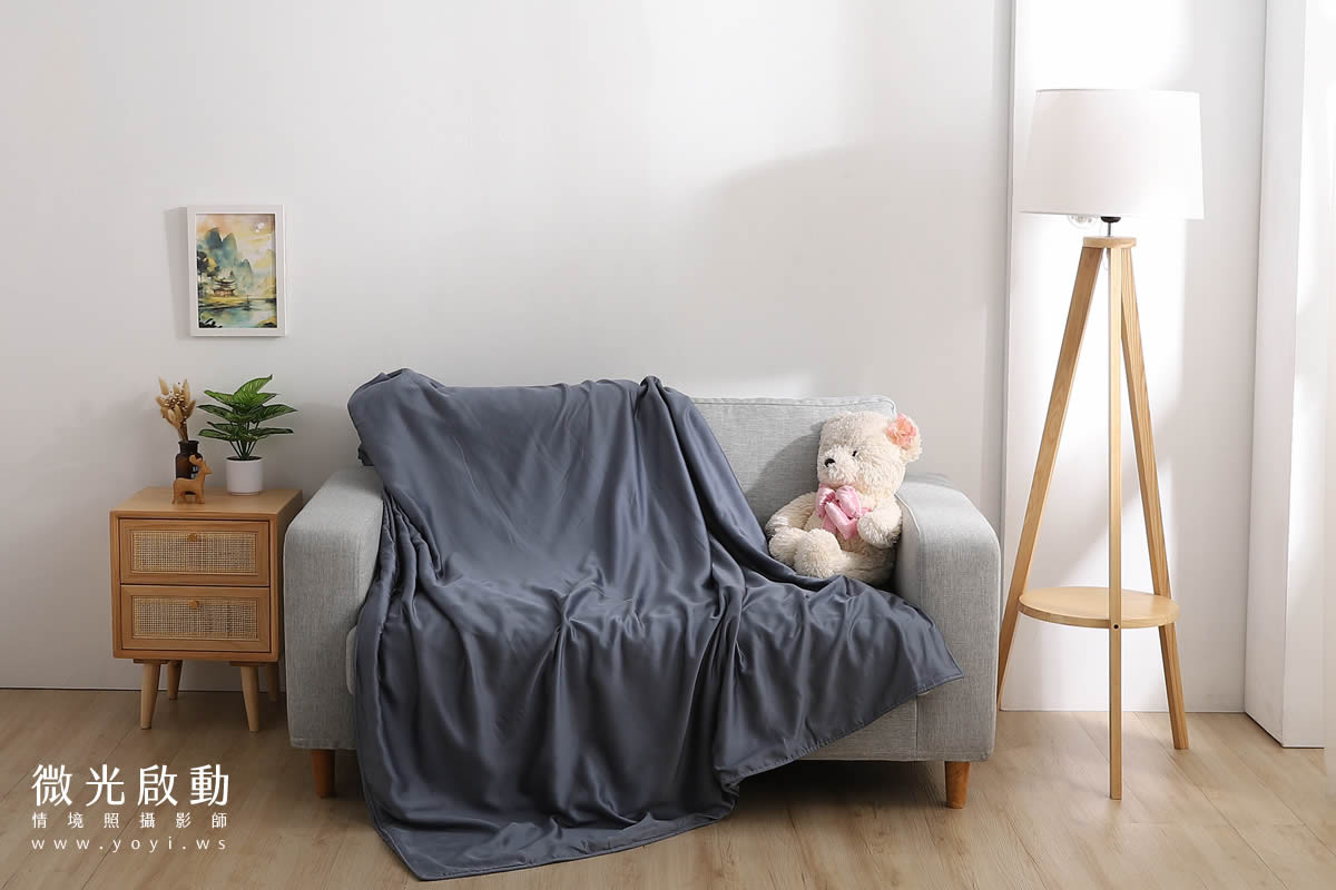 寢具配件攝影｜灰色質感沙發毯保暖情境攝影｜瑞益寢具 17