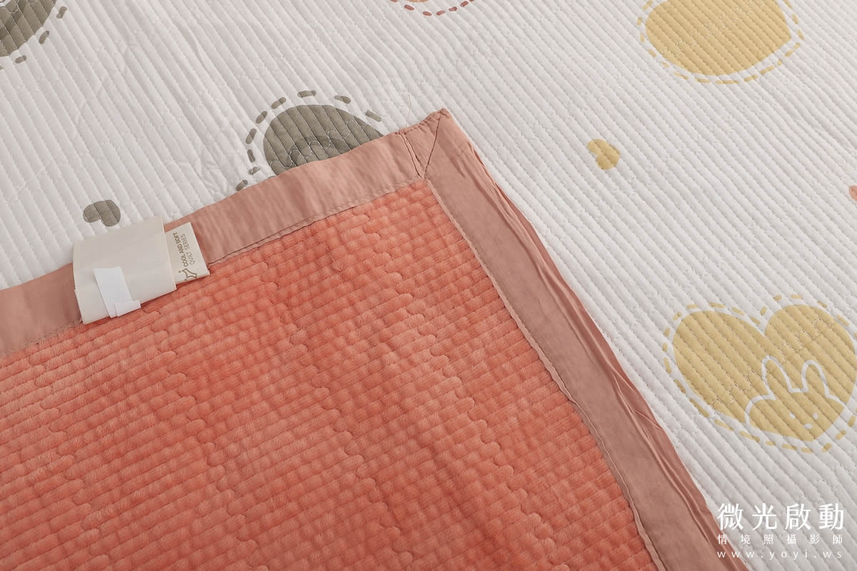 寢具商品攝影｜清新白底碎花雙人床包組情境攝影｜傑昱 19