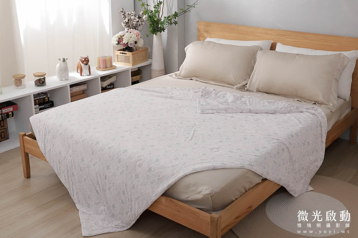 寢具商品攝影｜清新白底碎花雙人床包組情境攝影｜傑昱 89