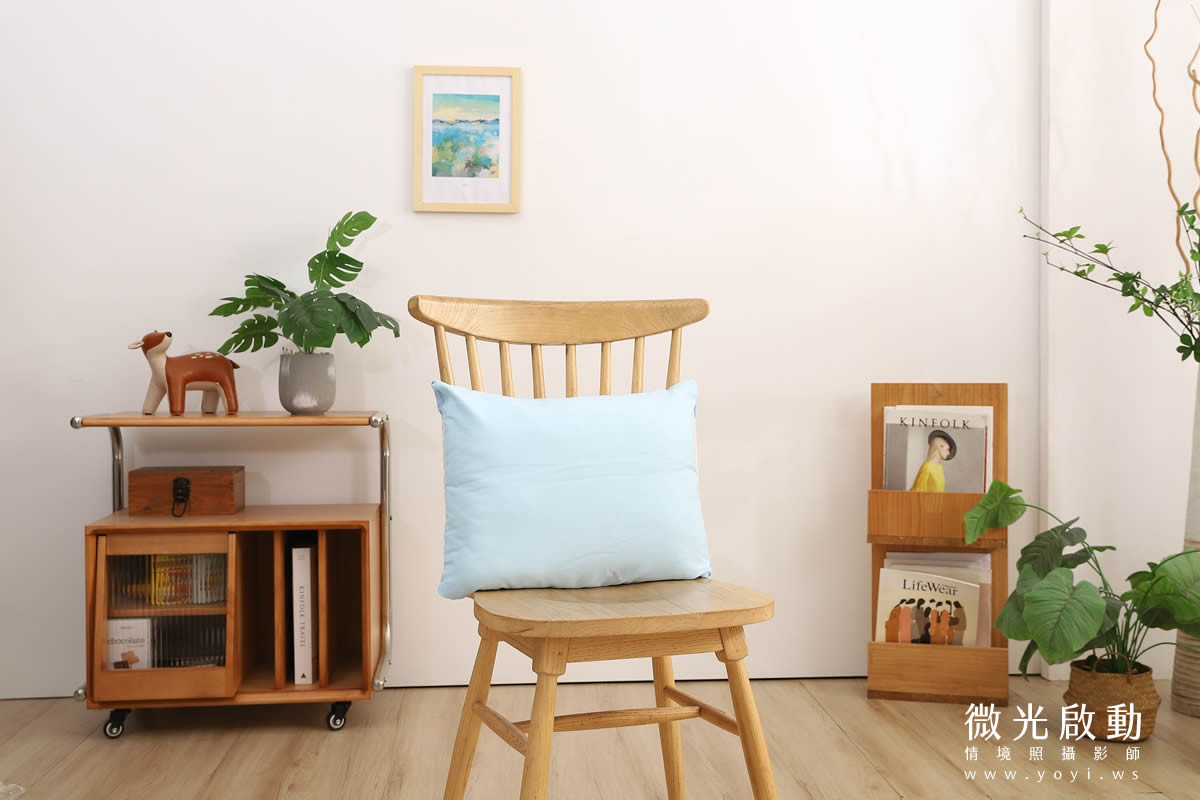 卡通聯名抱枕攝影｜Hello Kitty 粉色花卉藝術風格抱枕情境攝影｜床的嫁紗 27