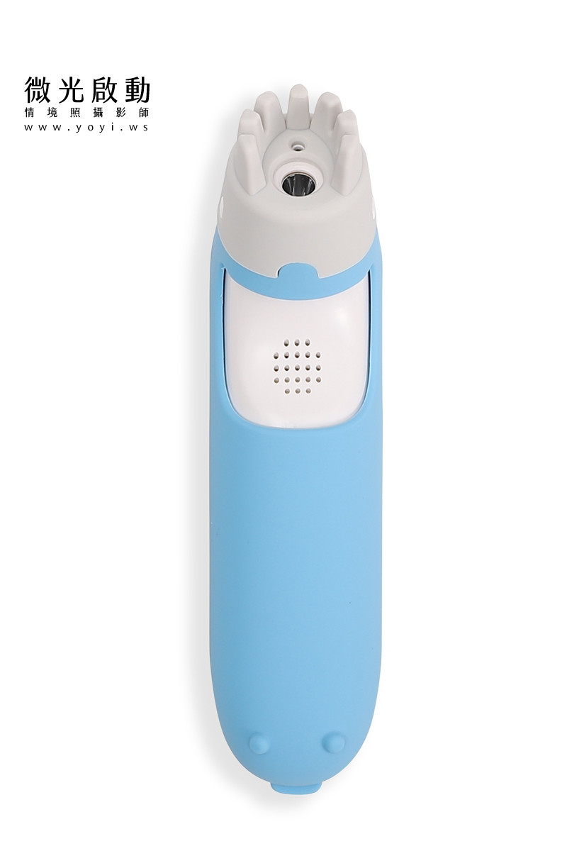 寵物用品攝影｜智能體溫按摩梳與貓咪互動情境攝影｜風全球股份有限公司 17