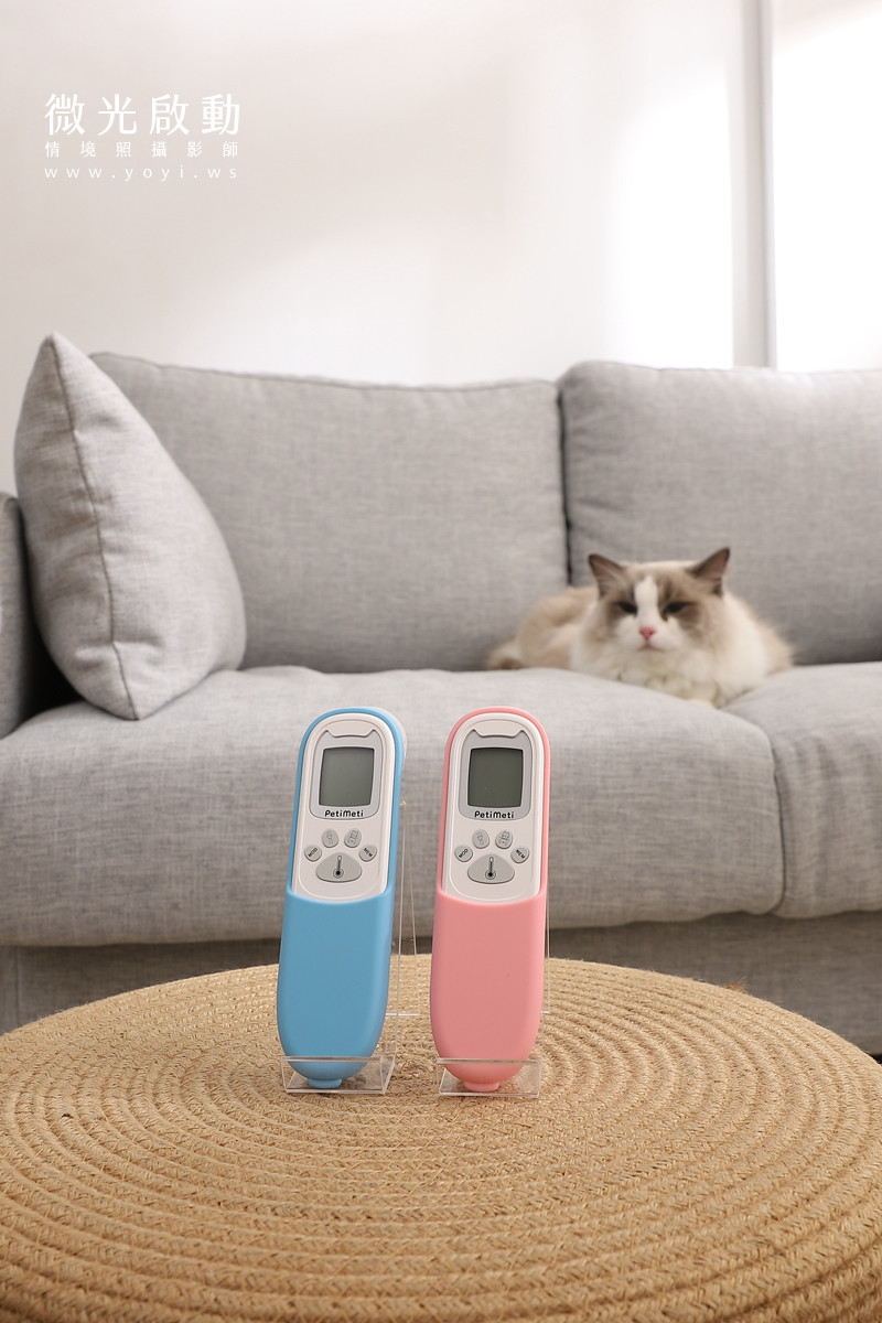 寵物用品攝影｜智能體溫按摩梳與貓咪互動情境攝影｜風全球股份有限公司 31