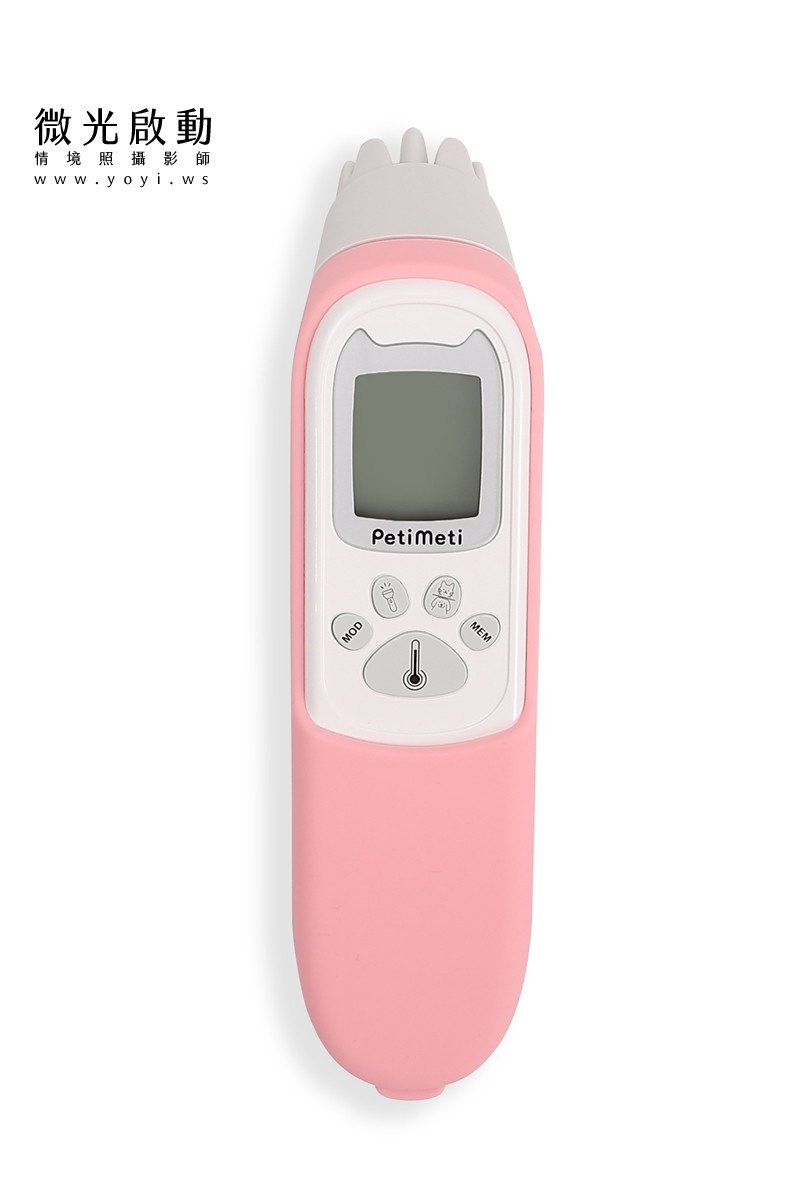 寵物用品攝影｜智能體溫按摩梳與貓咪互動情境攝影｜風全球股份有限公司 143