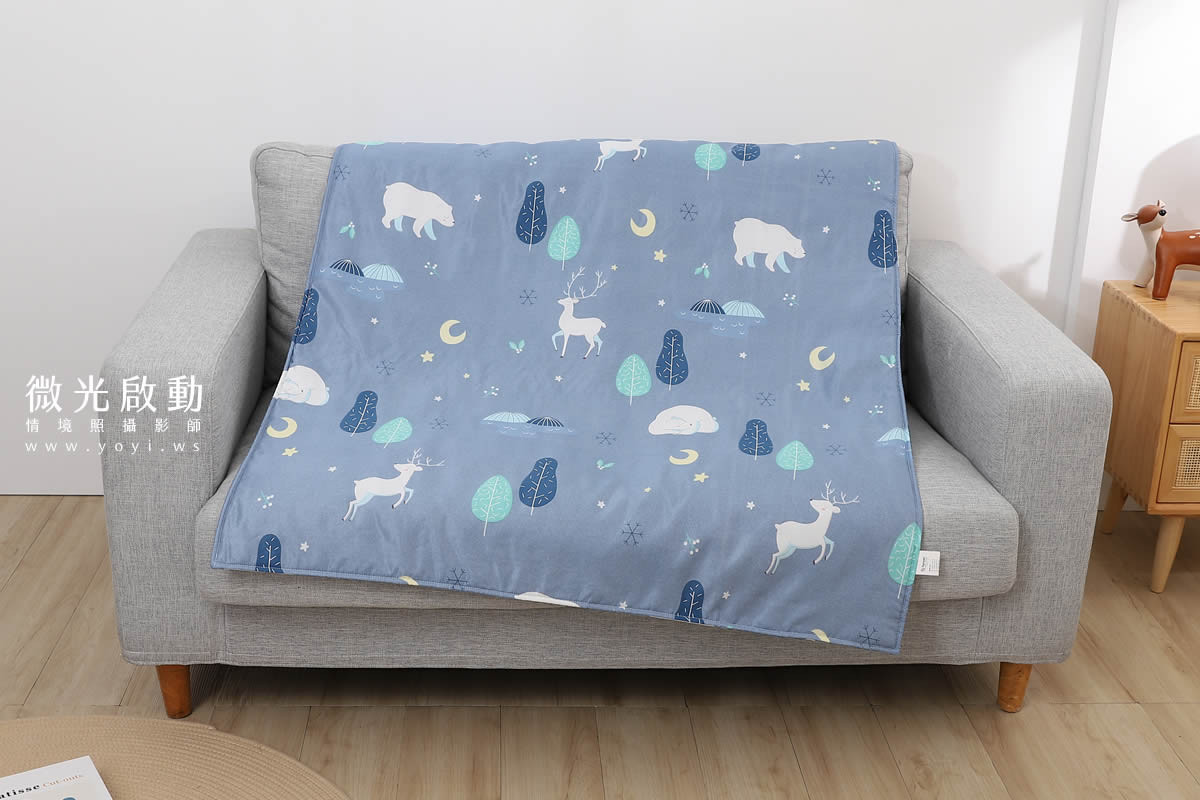 兒童寢具攝影｜藍色童趣圖騰單人床包情境攝影｜蒂澄商行 1