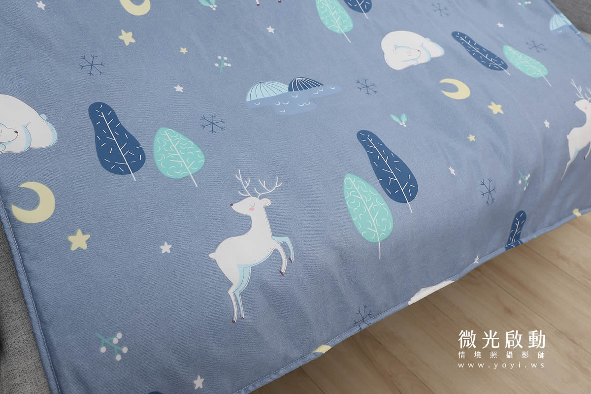 兒童寢具攝影｜藍色童趣圖騰單人床包情境攝影｜蒂澄商行 5