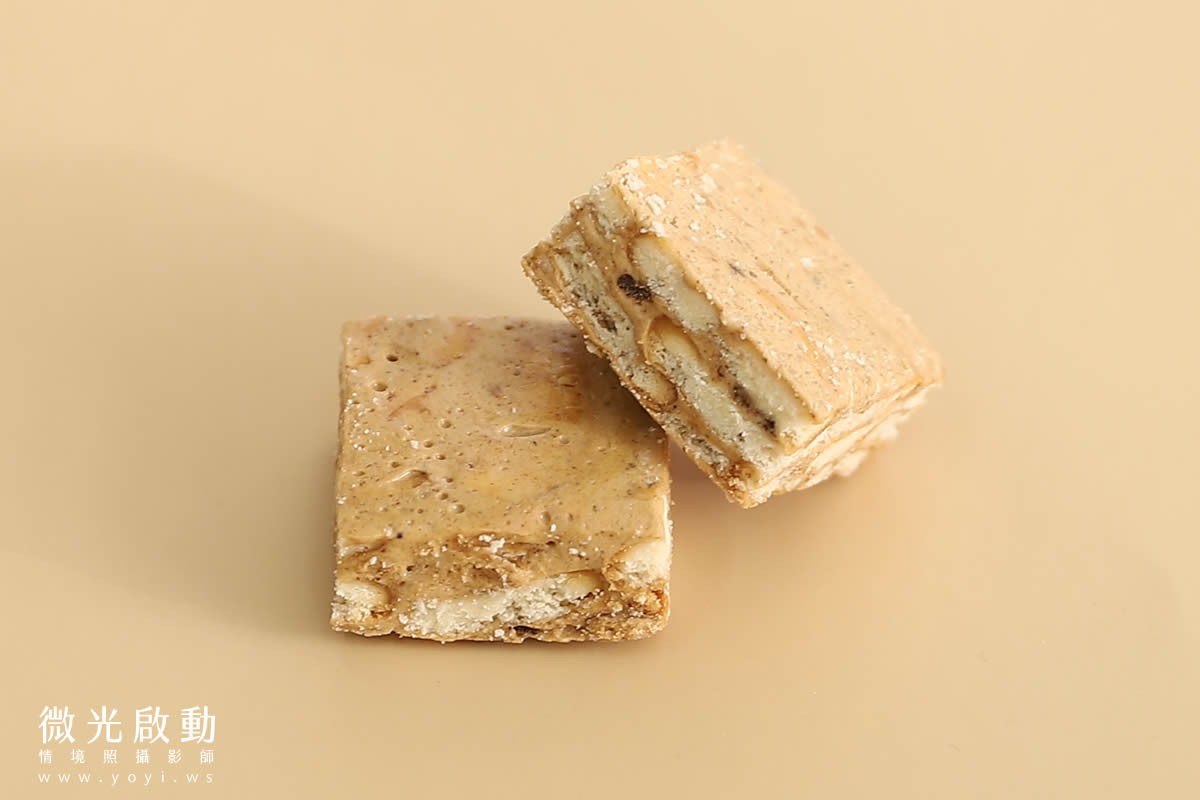 美食商品攝影｜模特兒品嚐手工餅乾明亮情境攝影 39