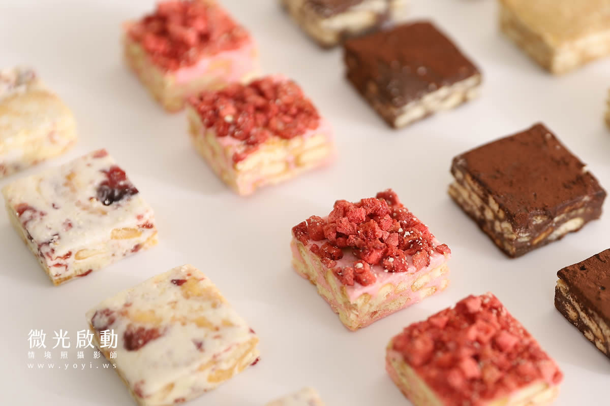 美食商品攝影｜模特兒品嚐手工餅乾明亮情境攝影 43