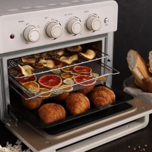 微光啟動家電商品攝影作品：AIRMATE艾美特多功能烤箱搭配烤全雞、排骨與炸物，呈現豐富的派對美食情境。深色大理石背景，突顯產品的現代感與多功能性。